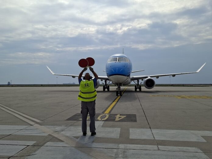 KLM